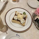 サロン・ド・モンシェール  - 