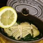 カフェジョン - 岩牡蠣のSTAUB蒸し焼き