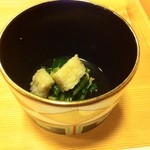 三友居 高輪店 - 前菜　鱧の白焼きとホウレンソウのおひたし