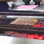 入谷鬼子母神門前のだや - 色よく焼けてます