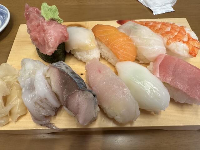 コスパ最強のお寿司セット』by seren8 : 寿し処 福一 - 大山