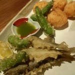 日本料理 いふう - 稚鮎の天麩羅
      