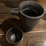 けとばし屋 - 2杯目に超。今日はこれでやめておこう。チェイサーでお冷もオーダー。