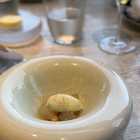 ベージュ アラン・デュカス 東京 - 