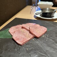 焼肉 黒田 - 
