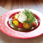 Japanese-style Genoa style with tomatoes and burrata