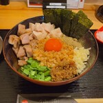 海老で鯛を釣る麺堂 神楽 刈谷分店 - 