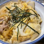 阿さま - 親子丼　固い鶏肉とたっぷり玉ねぎ。