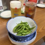 鳥せい - ビール＆ウーロン茶とお通しの枝豆