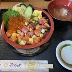 丼兵衛 - 1日目の海鮮バラチラシ：トッピングいくら