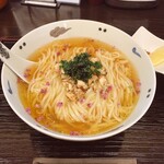 神楽 海老で鯛を釣る麺堂 - 