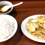 東興飯店 - 