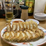 ギョーザ泰三 - 