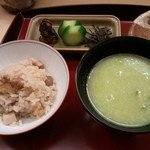 赤坂 菊乃井 - 2013.09　鶏と栗の炊き込みご飯と枝豆のすり流し