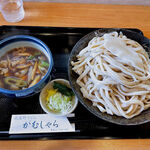 Gamushara - 肉汁うどん（750円）＋大盛（100円）