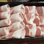 やんばるダイニング　松の古民家 - 島黒アグー肉（モモ、ロース、バラ）