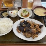 上海厨房　玲玲 - 鶏肉となすのみそ炒め定食