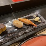 おたる政寿司 - アラカルト、ホタテと蟹