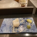 おたる政寿司 - 生の水タコ、酢橘と塩で