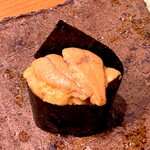 天寿し - 赤雲丹 軍艦巻き