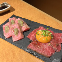 ホルモン焼肉 富や 栄店 - 