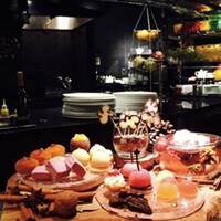 ラトリエ ドゥ ジョエル・ロブション - 