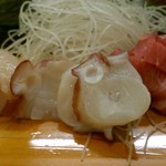 まさ木 - 料理写真:酒肴①刺身（帆立・蛸・鮪）