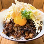 えんじゅう屋 - キャベたまカルビ丼[茶] 800円