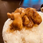 地鶏焼 かがり火 - ぷりぷり弾力の博多地鶏