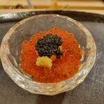 鮨 赤酢 かなやま - イクラ、キャビアの小丼