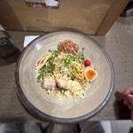 吉山商店 - 「北海道産とろけるチーズの札幌油そば」880円