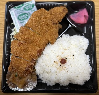 お弁当の楓樹 - ソースチキンカツ弁当　大盛り480円税込