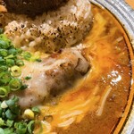 吉田カレー  - 豚ハーフとチーズ