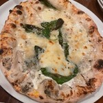 PIZZA DA BABBO - クアトロフォルマッジ