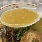 ラーメン繊月 - スープ