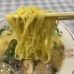 ラーメン繊月 - 麺