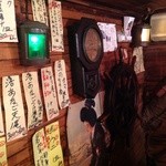 恵比須丸 - レトロな時計も飾ってあります。