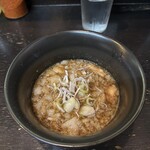 ラーメン マシンガン - 濃厚だがくどくないつけ汁