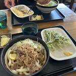 讃岐うどん萩屋 - 肉うどん、春菊の天ぷら