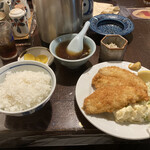 亀喜 - アジフライ定食990円