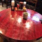 丸和 - 一人で奥の畳・丸机席でした