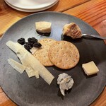 カルボナリ党 - チーズの盛り合わせ