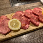 焼肉&手打ち冷麺 二郎 - 