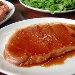 味園焼肉 - 料理写真:豚ロース