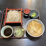 ほし乃 - 料理写真:開花丼セット（税込み１１６０円）