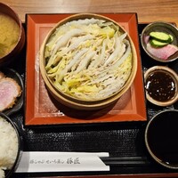 豚しゃぶ せいろ蒸し 豚匠 なんば邸 - 