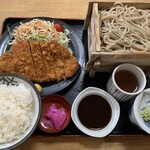 そば処 神田 - とんかつセット　そば大盛り　1078円‼️ 