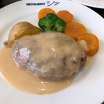 レストラン シン - ハンバーグ日本風 ¥1,500