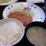 大五 - とんかつ定食