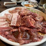 焼肉はひとくちめ だるま - 